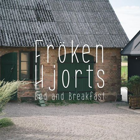 Froeken Hjorts Bed And Breakfast Höganäs 外观 照片