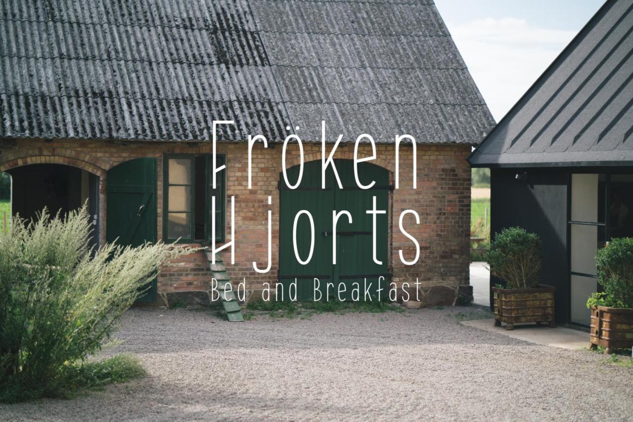 Froeken Hjorts Bed And Breakfast Höganäs 外观 照片